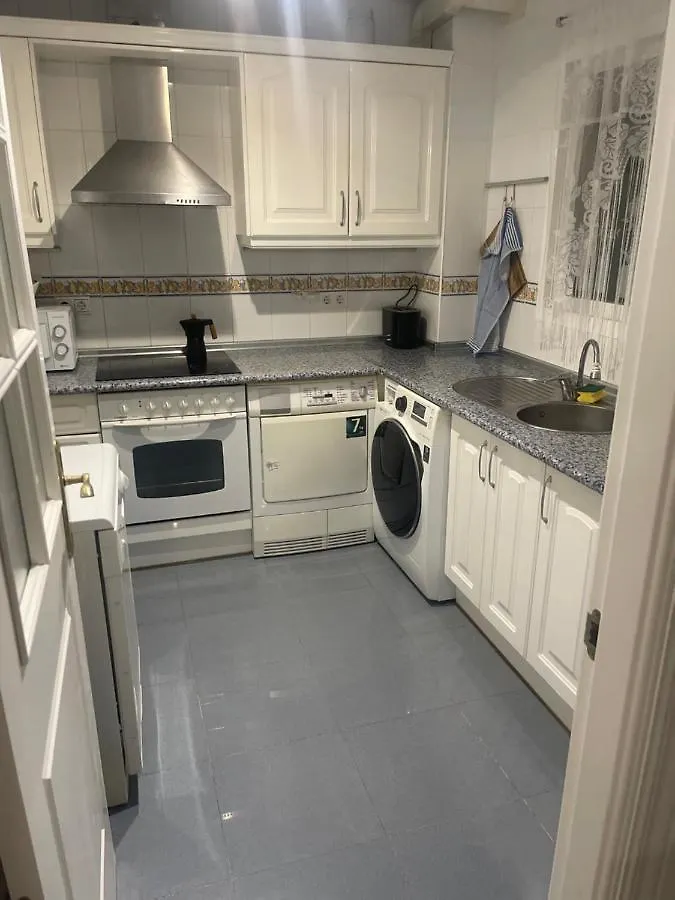 Havsutsikt & Pool Sea View 2Br Apt For 6 Guests Near Marbella And Fuengirola 0*, Sitio de Calahonda