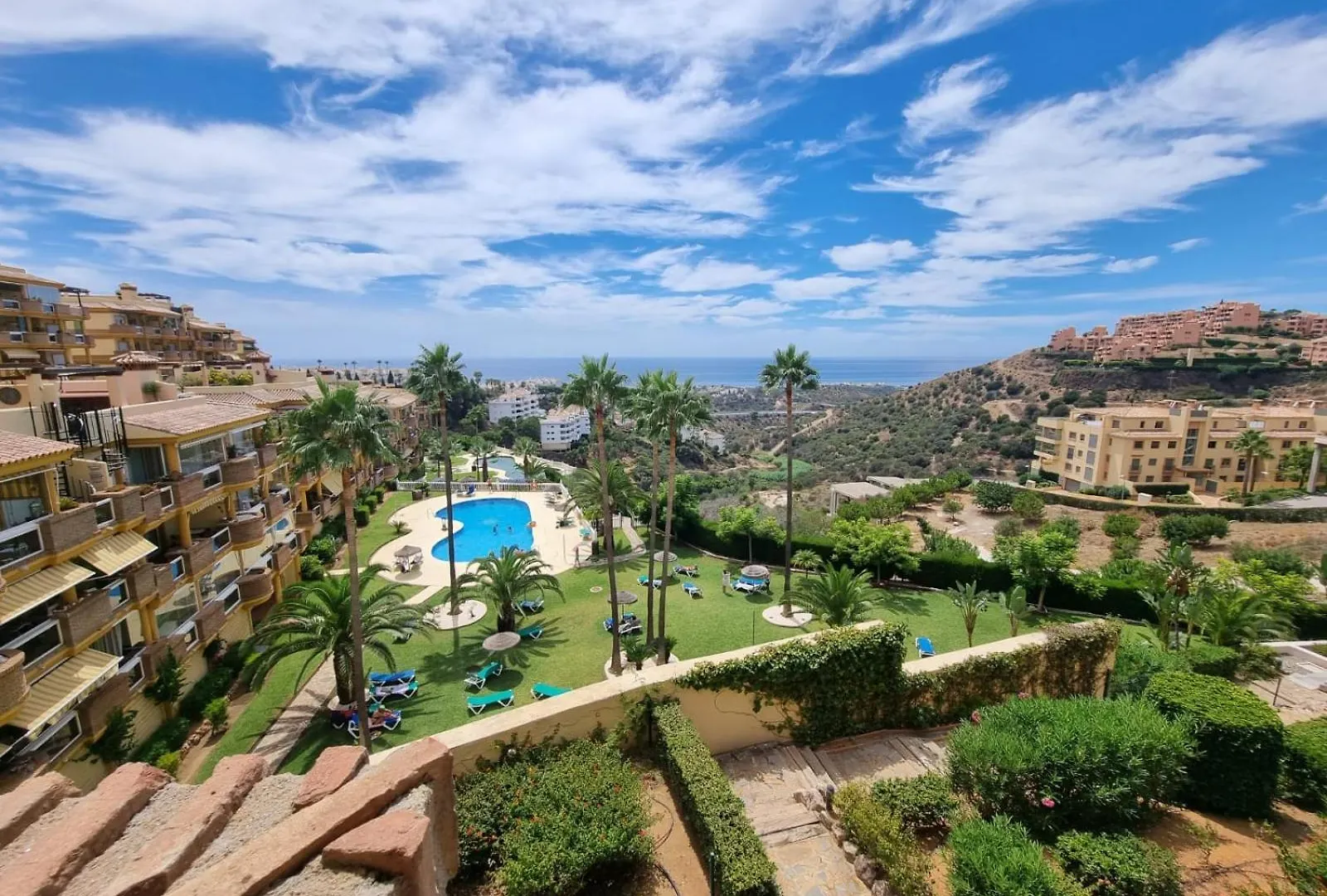 Havsutsikt & Pool Sea View 2Br Apt For 6 Guests Near Marbella And Fuengirola Apartment