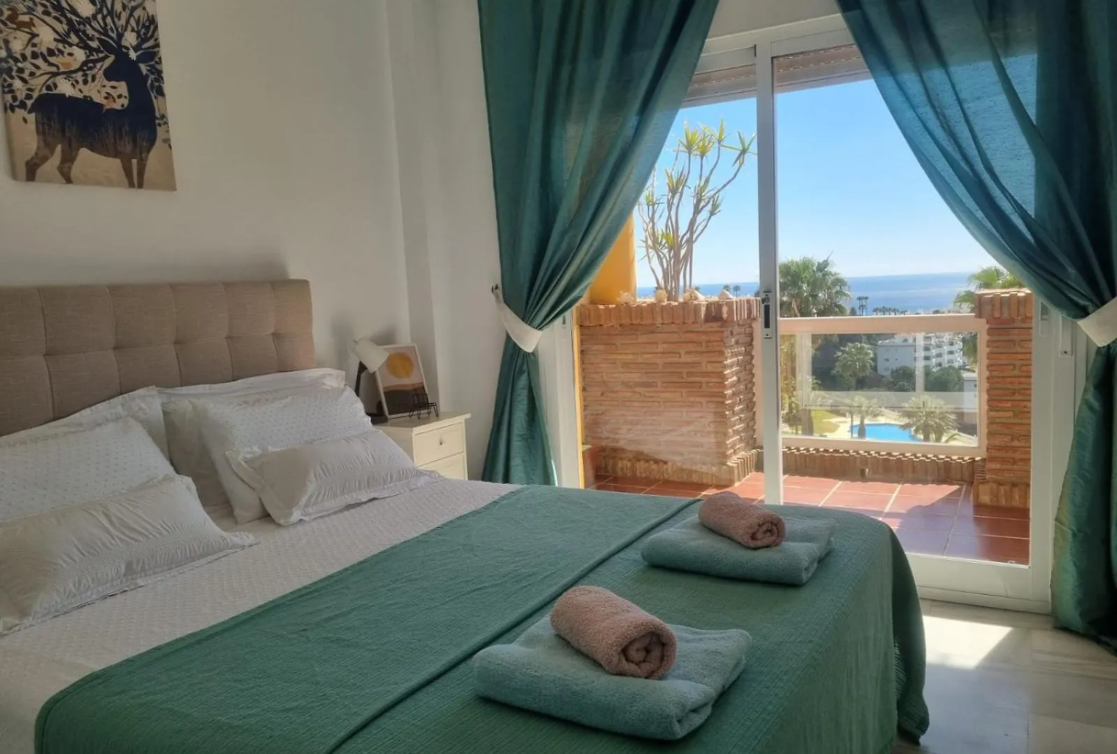 Apartment Havsutsikt & Pool Sea View 2Br Apt For 6 Guests Near Marbella And Fuengirola