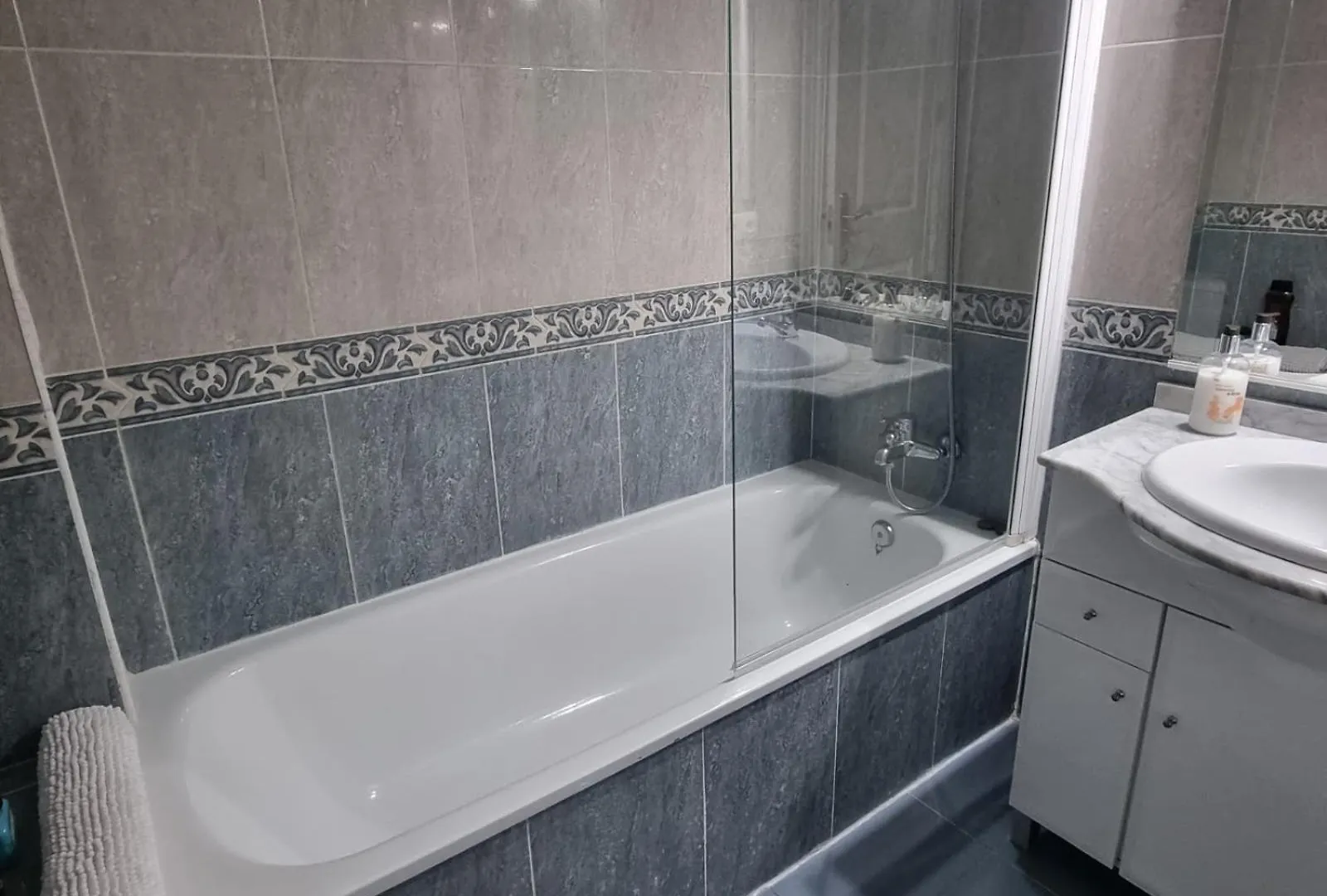 Havsutsikt & Pool Sea View 2Br Apt For 6 Guests Near Marbella And Fuengirola Sitio de Calahonda