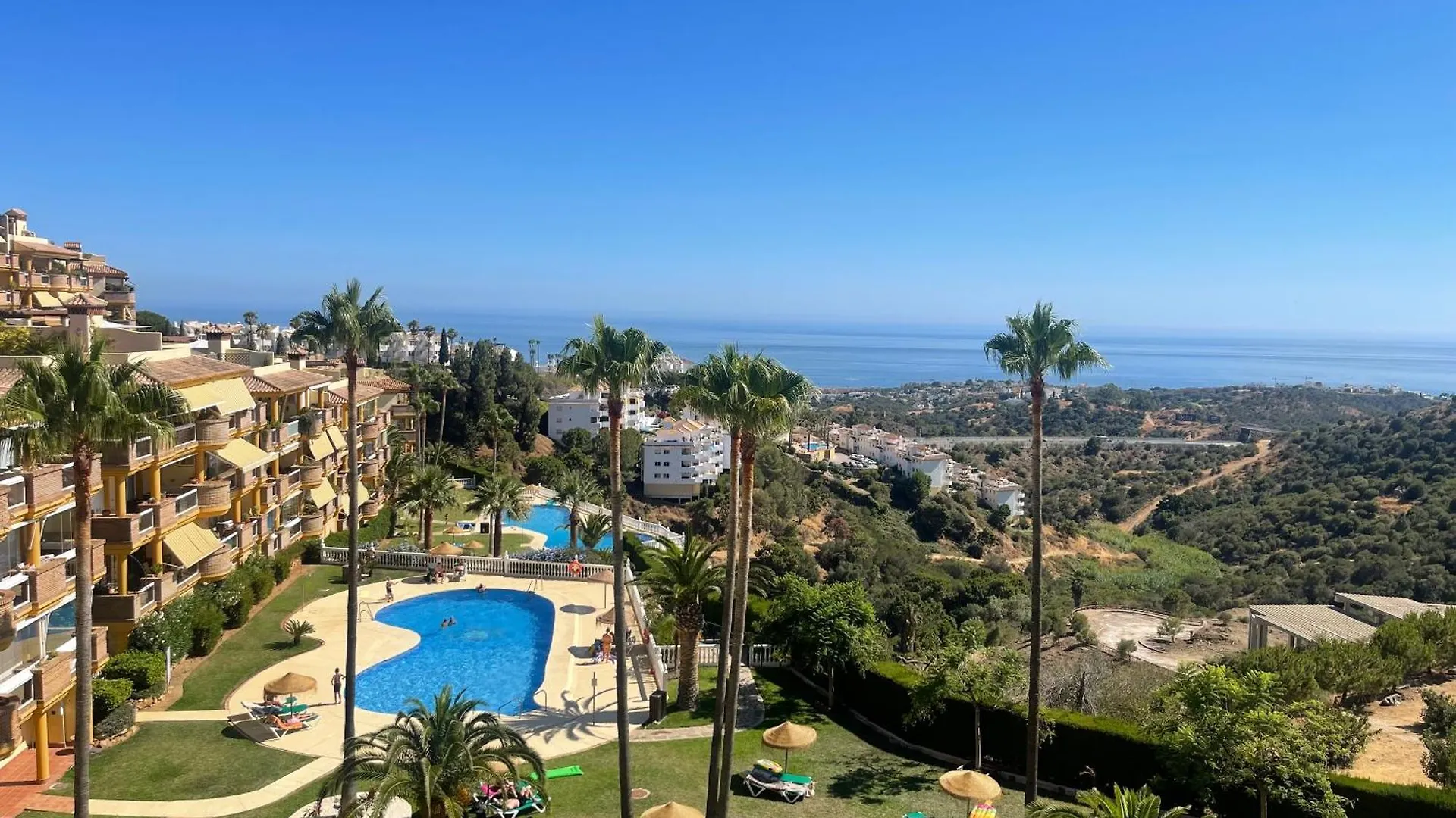 Havsutsikt & Pool Sea View 2Br Apt For 6 Guests Near Marbella And Fuengirola Apartment