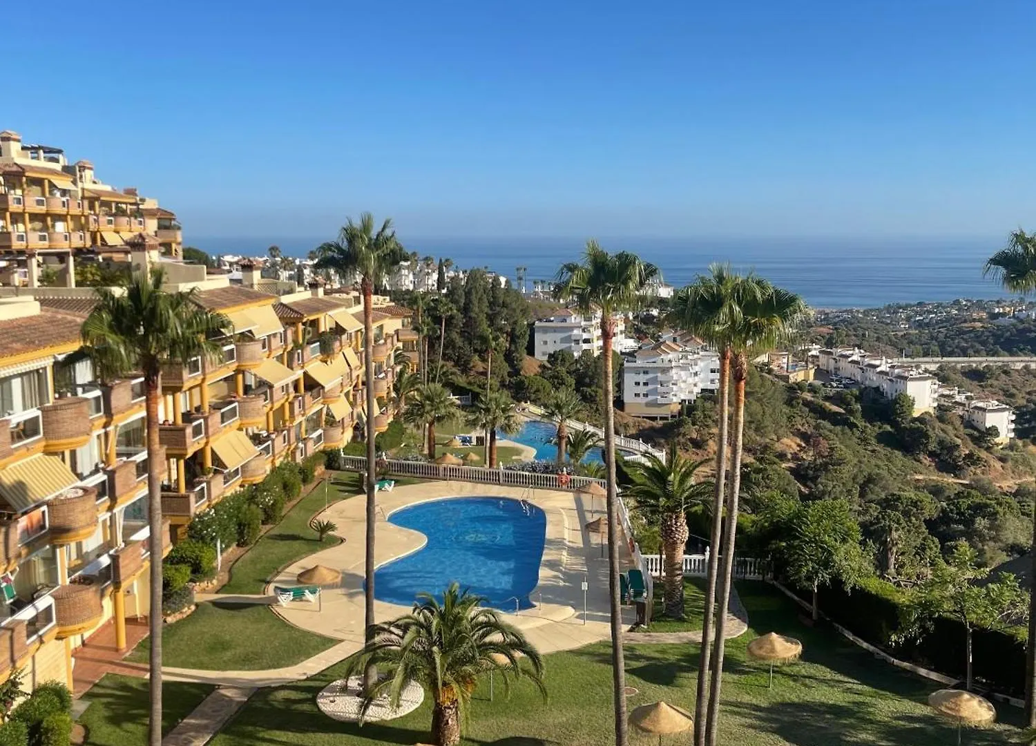 Havsutsikt & Pool Sea View 2Br Apt For 6 Guests Near Marbella And Fuengirola
