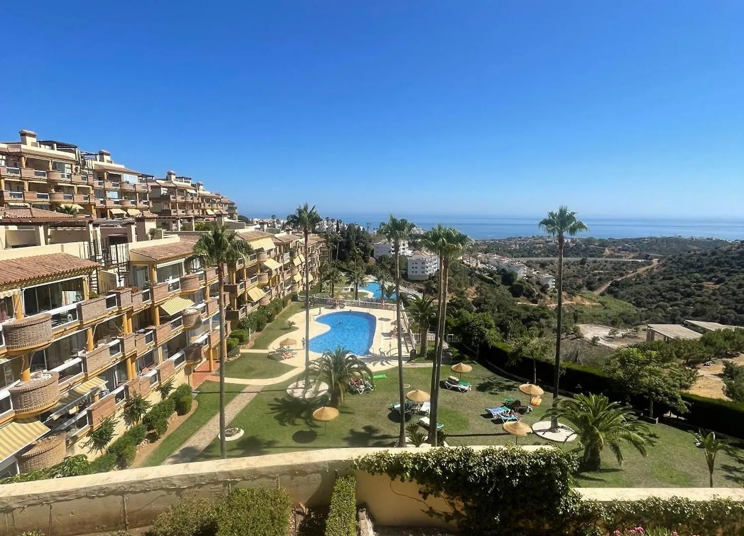 Havsutsikt & Pool Sea View 2Br Apt For 6 Guests Near Marbella And Fuengirola Spain