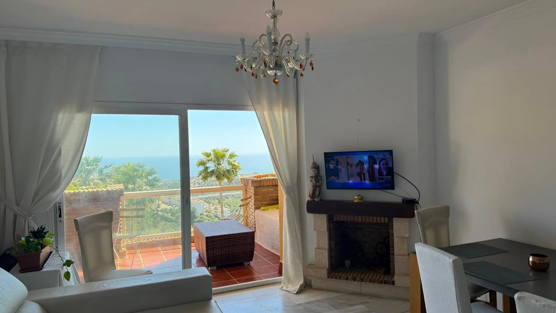 Apartment Havsutsikt & Pool Sea View 2Br Apt For 6 Guests Near Marbella And Fuengirola